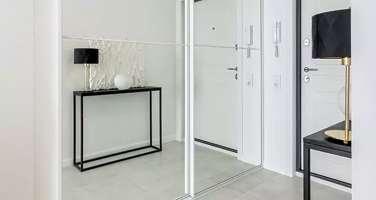 Mirrored Bifold Closet Doors Repair in West Little River, FL