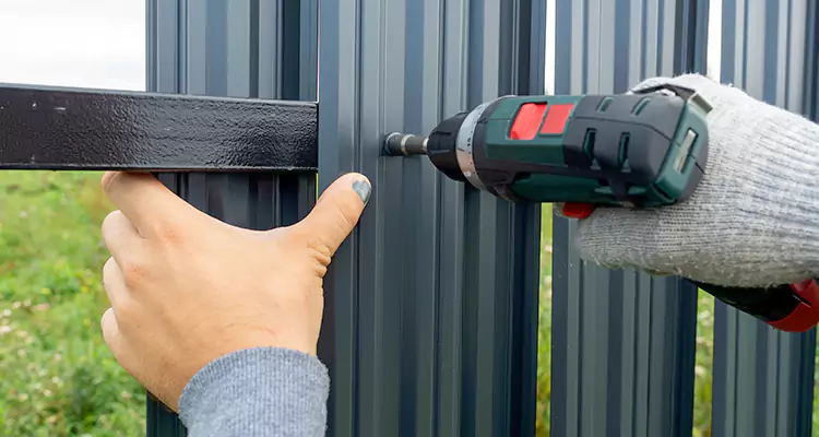 Metal Gate Repair in West Little River, FL