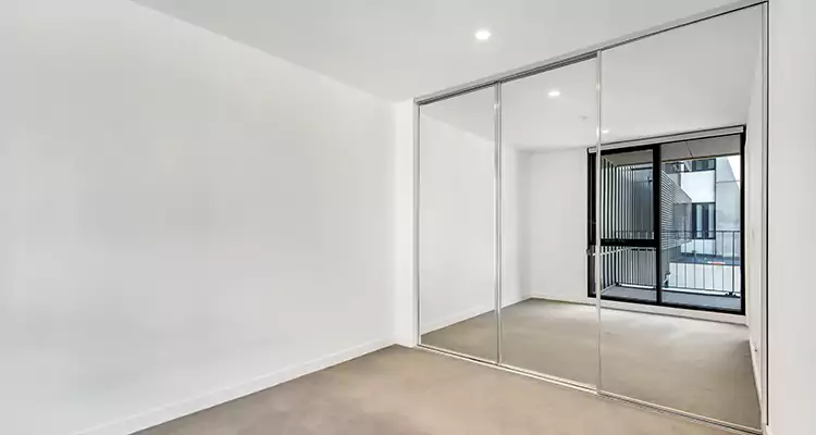 Why Homeowners Choose Us for Sliding Mirror Door Replacement in West Little River, FL