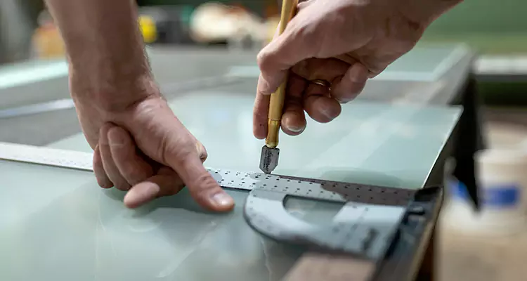 Glass Scratch Repair in West Little River, FL
