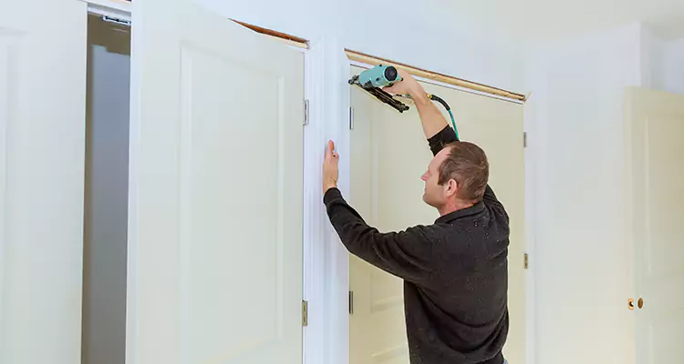 Top Rated Door Fixing ServiceFixing Garage Door Track in West Little River, FL