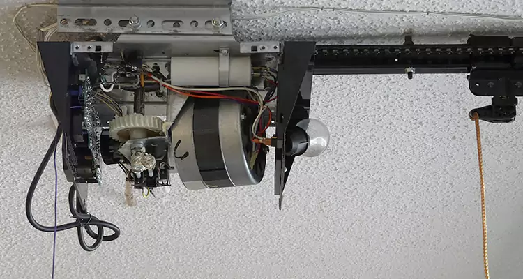 Garage Door Motor Replacement in West Little River, FL