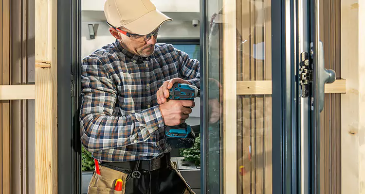 Top-Rated Patio Door Handle and Lock Repair Service for Homeowners in West Little River, FL
