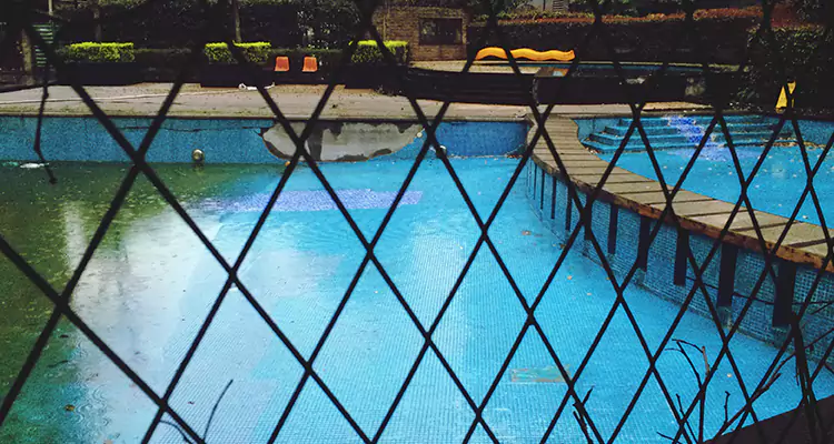 Lanai Screen Repair in West Little River, FL
