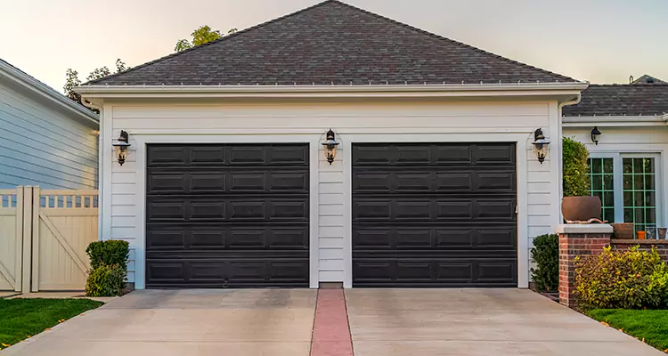 Residential Local Garage Door Repair in West Little River, FL