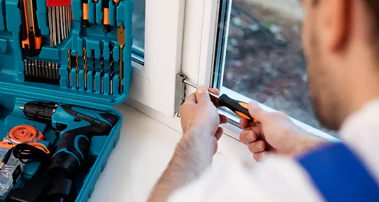 Mirrored Sliding Doors Replacement Expert in West Little River, FL