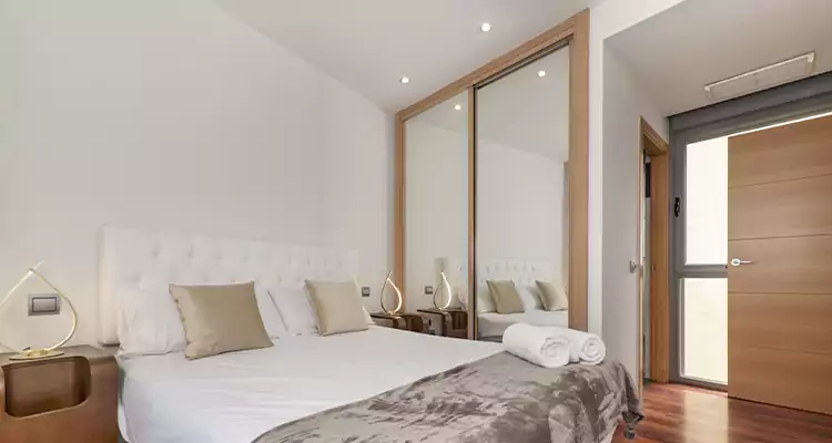 Sliding Wardrobe Door Mirror Replacement in West Little River, FL